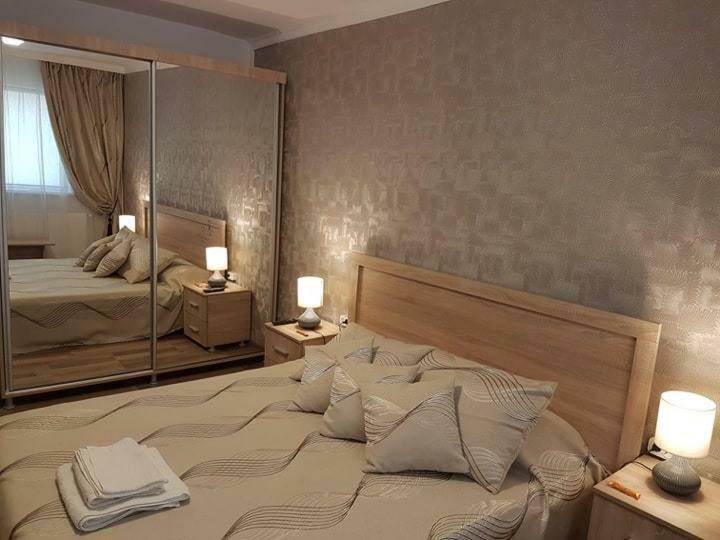Апартаменты Casa Mirage 2 Крайова Экстерьер фото