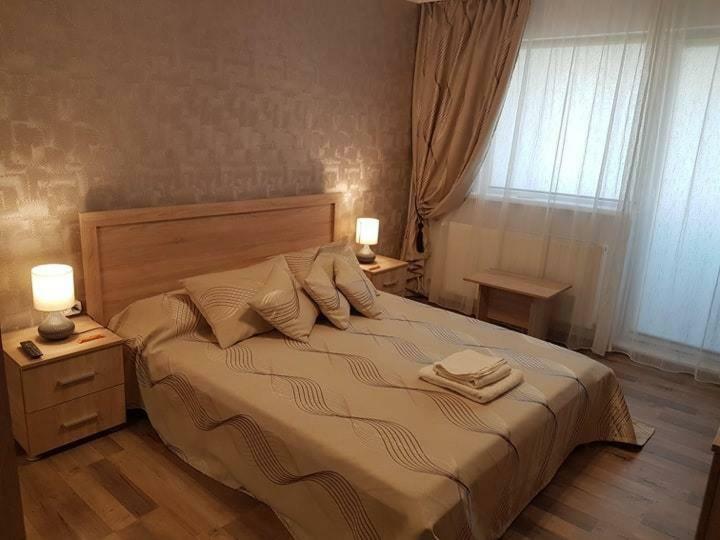 Апартаменты Casa Mirage 2 Крайова Экстерьер фото